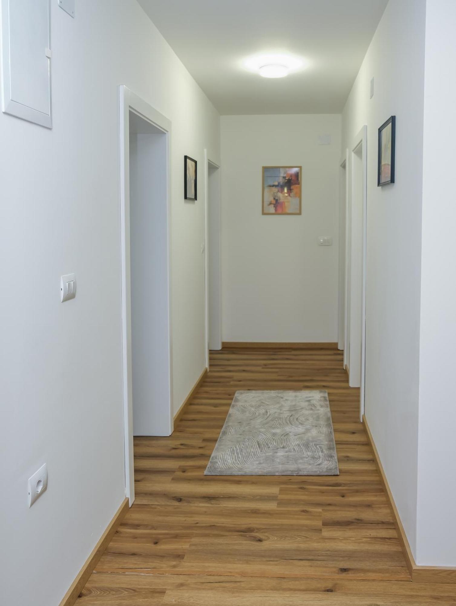 Nest Apartments Gjakova Eksteriør billede